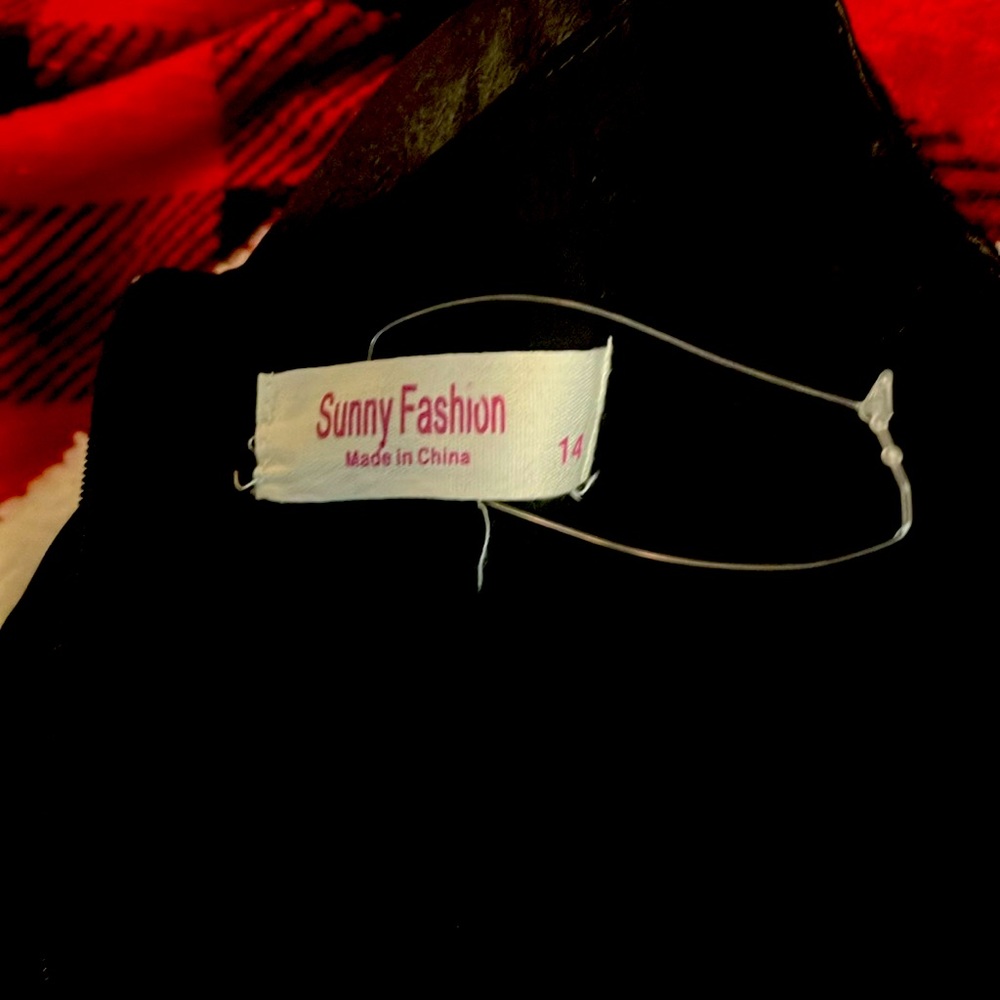 Black gown girls size 14